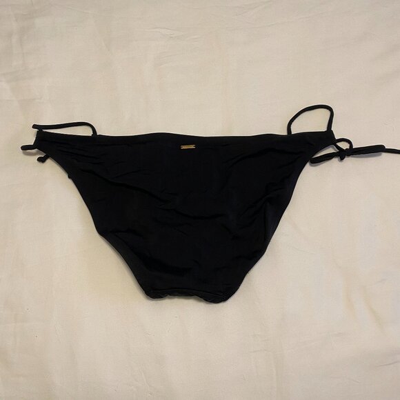 Victoria's Secret The Bow Bikini - EUC - Picture 4 of 5